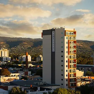 Hotel Toms Court