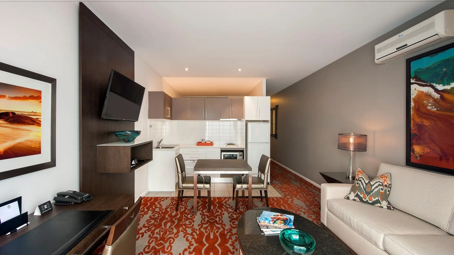 Miller Apartments Adelaide Aparthotel