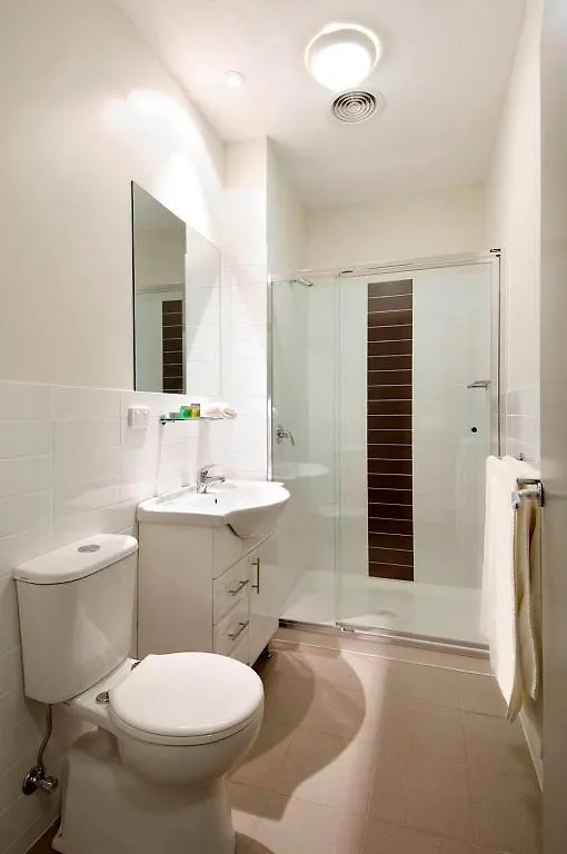 **** Aparthotel Miller Apartments Adelaide Australien